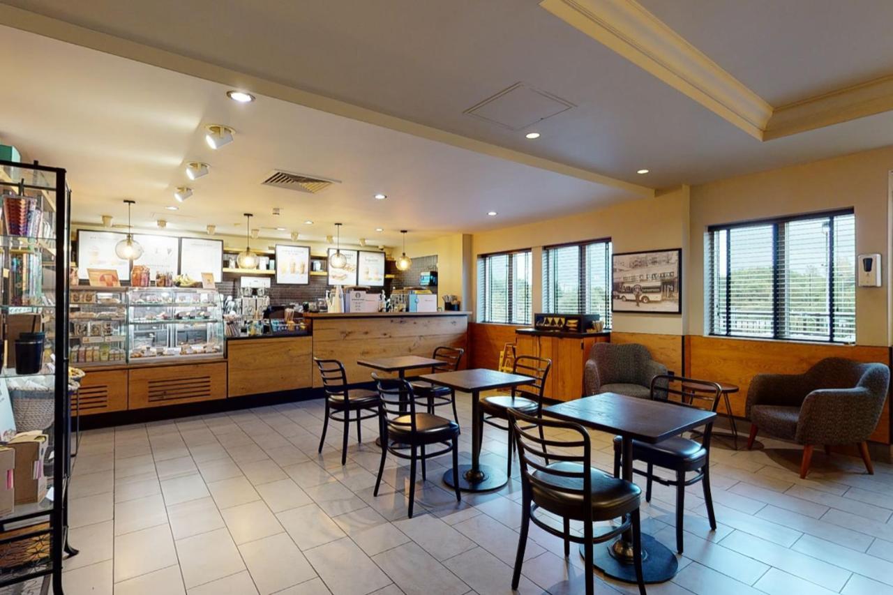 Village Hotel Newcastle Holystone  Ngoại thất bức ảnh